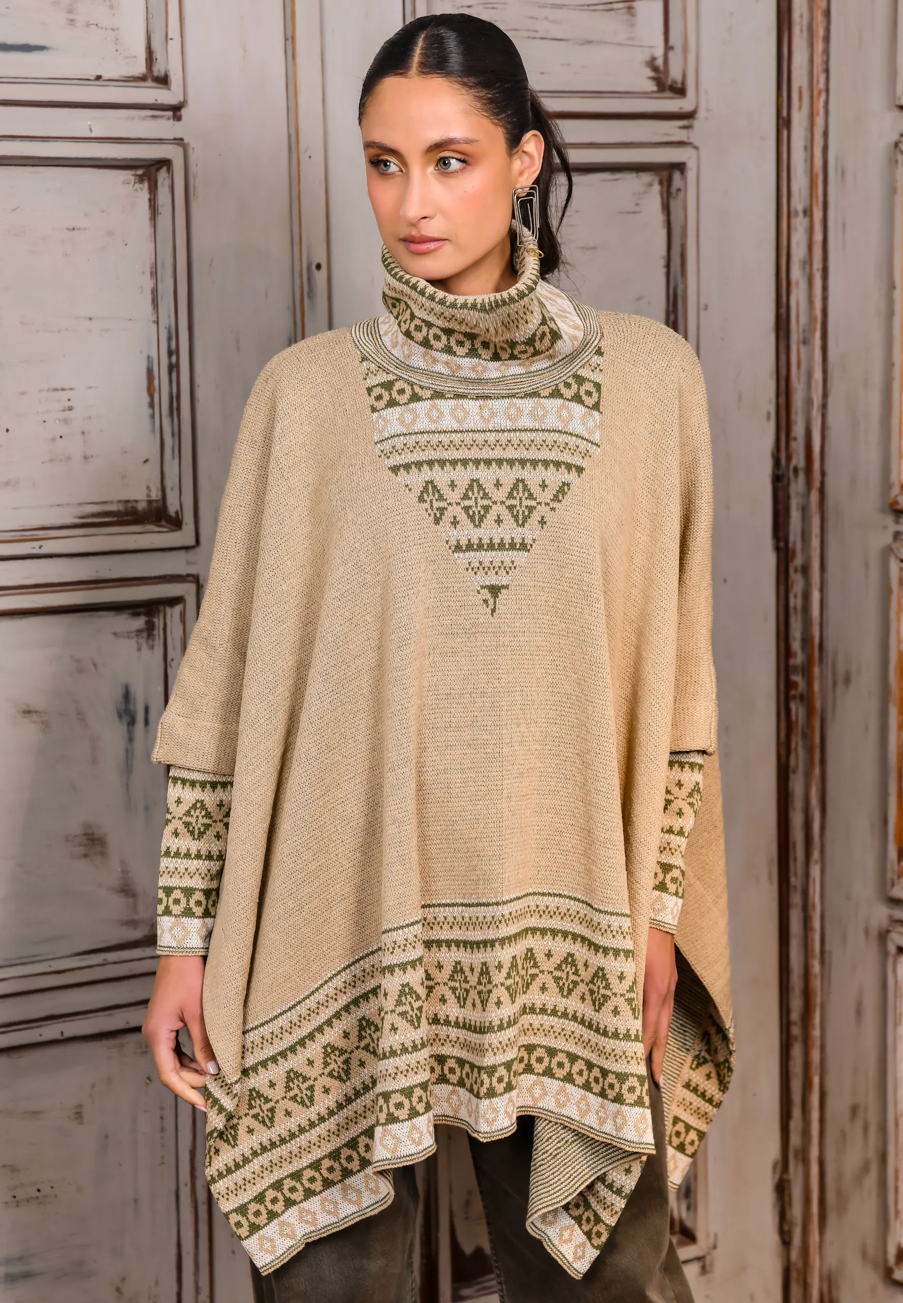 REF 765 mujer-mandala-camel