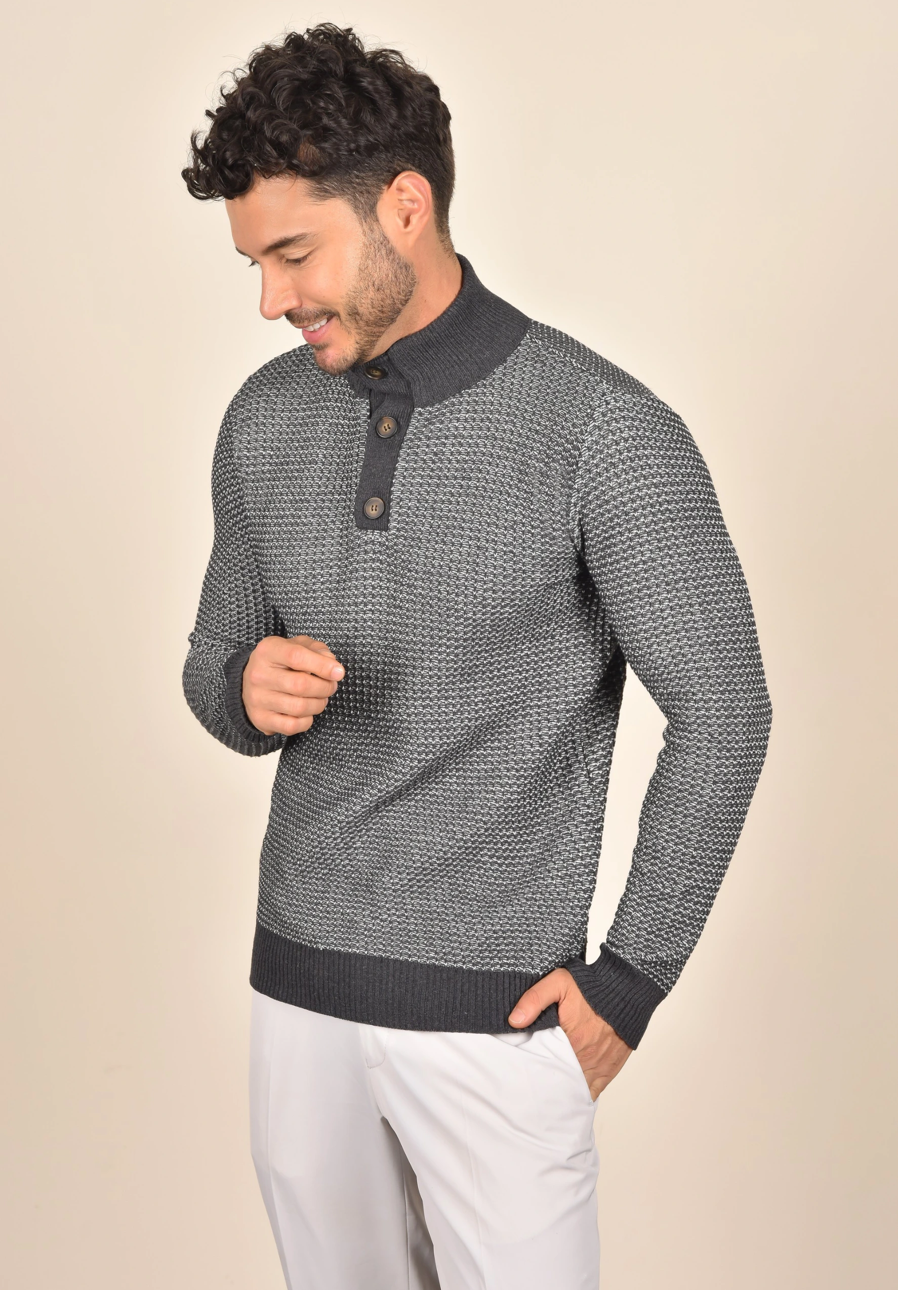 REF 840 totas-buzo-orlando-hombre-gris-oscuro